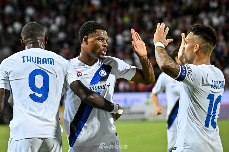 凭借灵活的 凭借灵活的