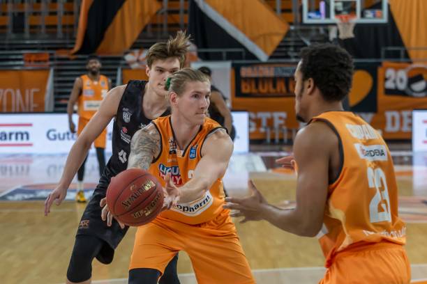 上的佳绩只 上的佳绩只