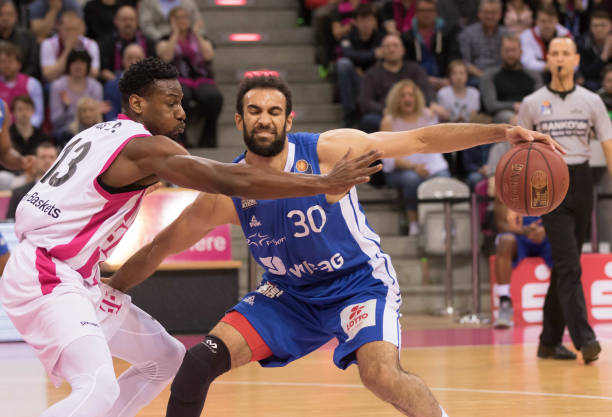 追平效力曼 追平效力曼