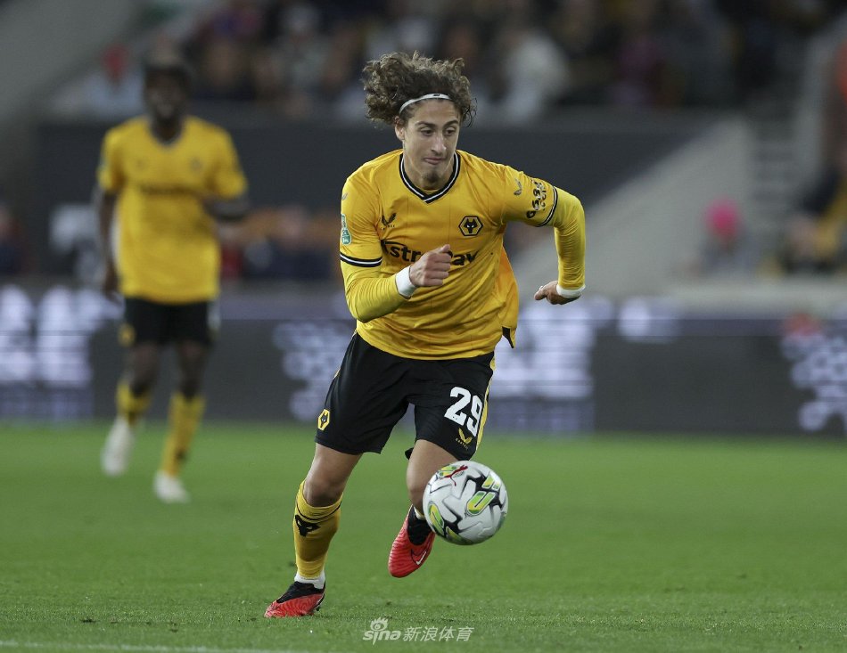 不仅如此 不仅如此