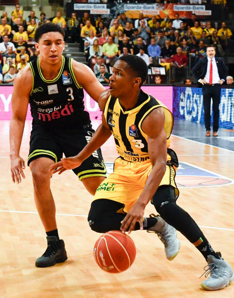 扮演英雄角 扮演英雄角