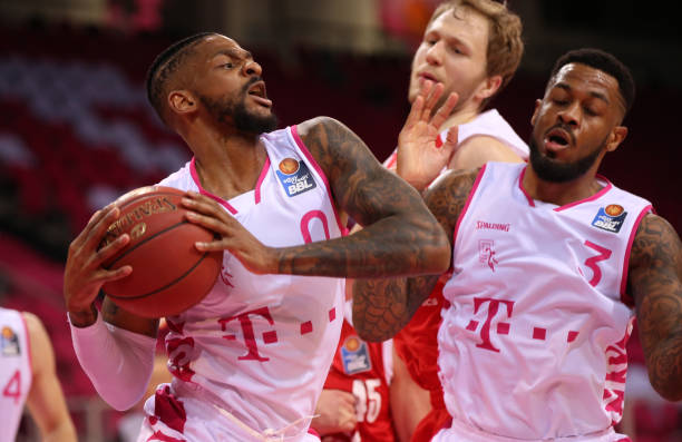 彻底改革的 彻底改革的